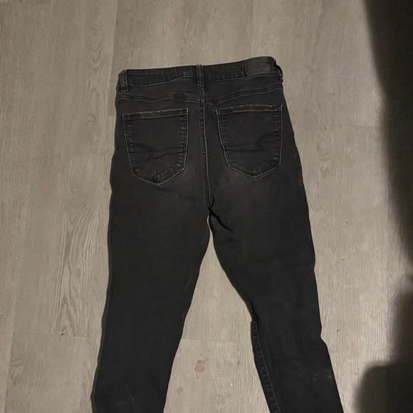 American Eagle Black Ripped Women's Skinny Jeans - Picture 2 of 2
